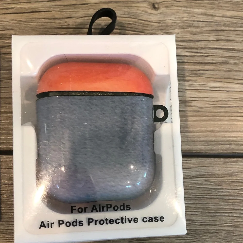 Stylish AirPods Protective Case with carabiner